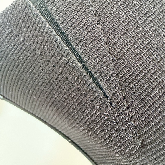 Anne Klein Black Kitten Heels Mules Size 8 - Picture 13 of 16